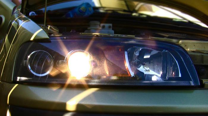 Aλλαξε τα φώτα του αυτοκινήτου σου