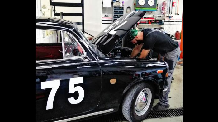 Kolliopoulos Garage τεχνογνωσία στο Service και Βελτιώσεις με άρτια εξυπηρέτηση 