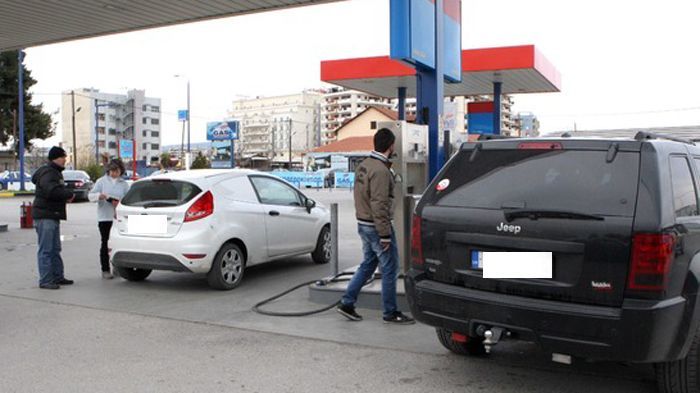 Με 75 ευρώ επιβαρύνεται η τοποθέτηση kit LPG σε I.X.