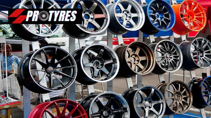 Η Protyres έχει 28 χρόνια εμπειρίας στο χώρο της εμπορίας ελαστικών και προσφέρει μία ασυναγώνιστη γκάμα, με περισσότερες από 200 μάρκες ελαστικών και 40 ζαντών σιδήρου και αλουμινίου. Σε μόνιμη διαθε