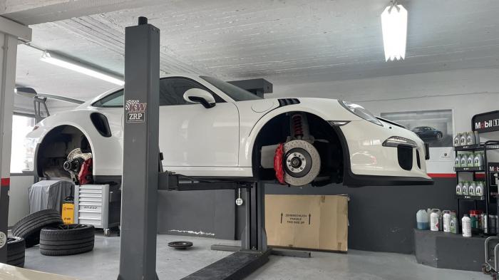 Goumas Garage η τέχνη της καλής συντήρησης σε Group Vag και Super Cars Service