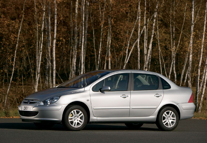Η τετράθυρη έκδοση του Peugeot 307