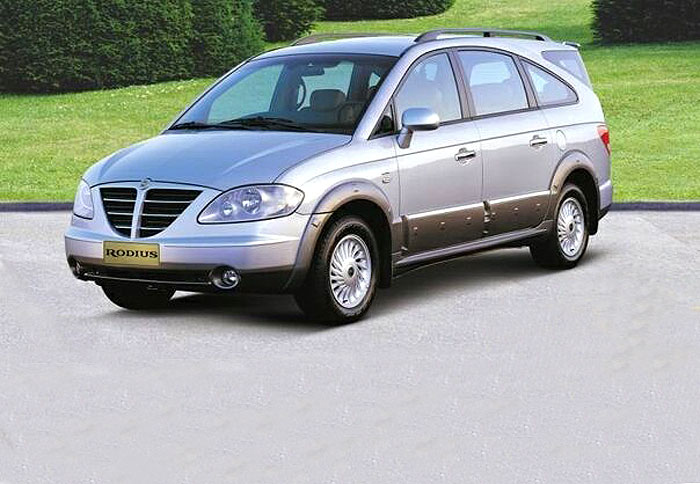 SsangYong: Νέο MPV με πολυτελή στοιχεία