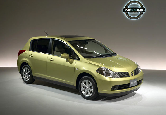 Nissan Tiida: Kοντά στο ευρωπαϊκό Almera