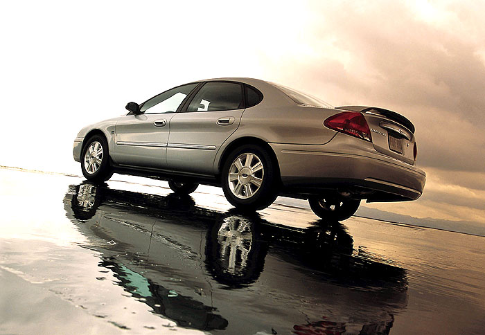 Ανάκληση για τα Ford Taurus και Sable