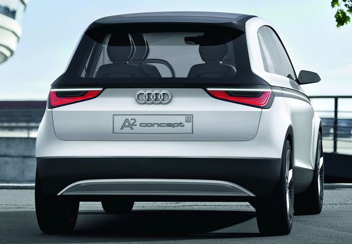 Αυτό είναι το πίσω άκρο του πρωτότυπου Α2 Concept. Ανάλογη αισθητική θα δούμε και στο αυτοκίνητο παραγωγής. 
