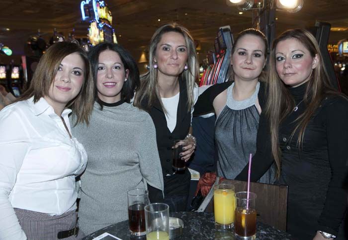 Καρρά Χριστίνα, Ψωμιάδου Σοφία, Γραβαλίδου Φωτεινή, Κολτσιάκη αναστασία, Καλκαλά Βάσω