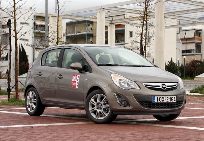 To Opel Corsa παραμένει το δημοφιλέστερο μοντέλο της ελληνικής αγοράς. 