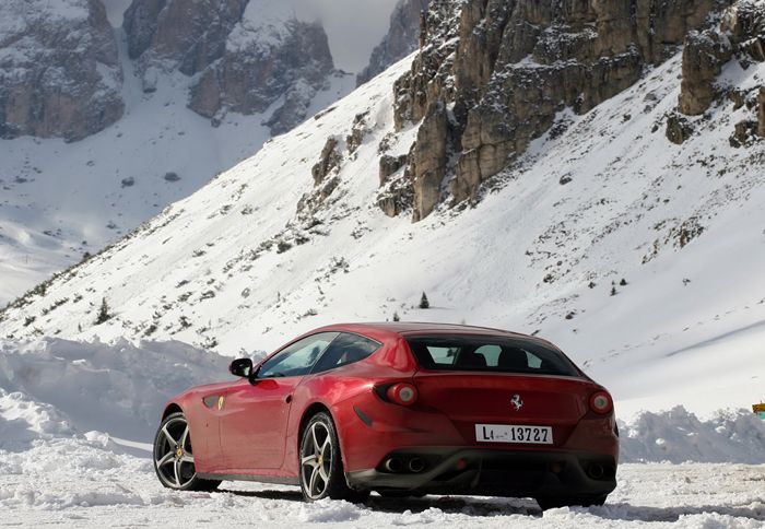 Προϋπόθεση για να λάβετε μέρος στο πρόγραμμα είναι να διαθέτετε ήδη μια Ferrari.