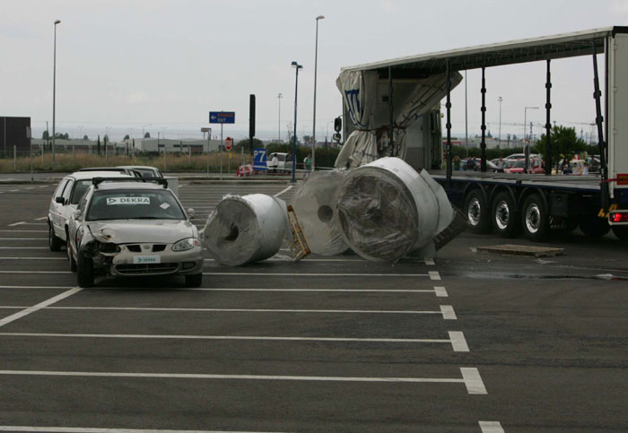 Σφίγγει ο κλοιός στον τομέα των μεταφορών