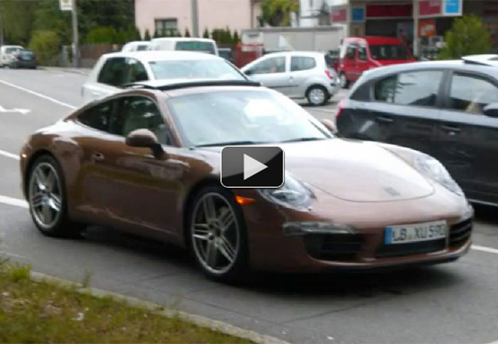H νέα Porsche 911 σχεδόν χωρίς καμουφλάζ! 