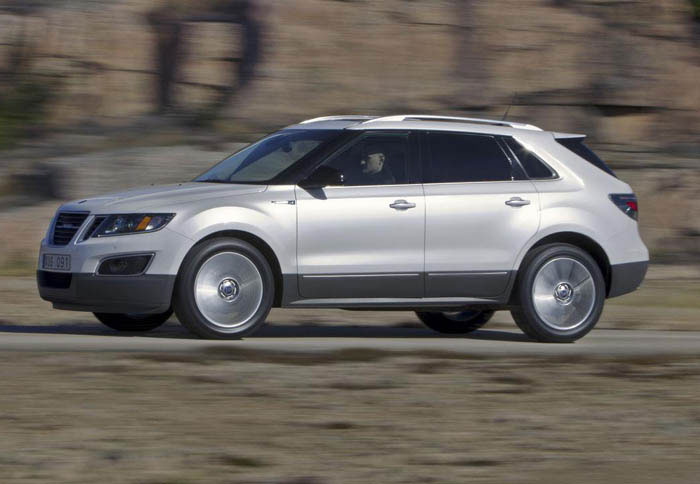 Το 9-4Χ θα εξοπλίζεται με την τετρακίνηση XWD, καθώς και με το πίσω διαφορικό περιορισμένης ολίσθησης eLSD της Saab, ενώ θα υπάρχει και ενεργή ανάρτησ