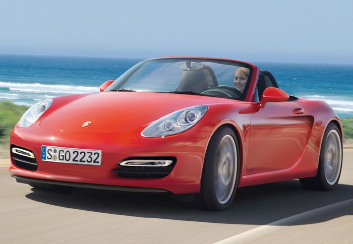 Στα πλαίσια του downsizing, το μικρό roadster της Porsche με το όνομα 550  (κατασκοπευτική φωτό) θα φέρει 4κύλινδρο μοτέρ.
