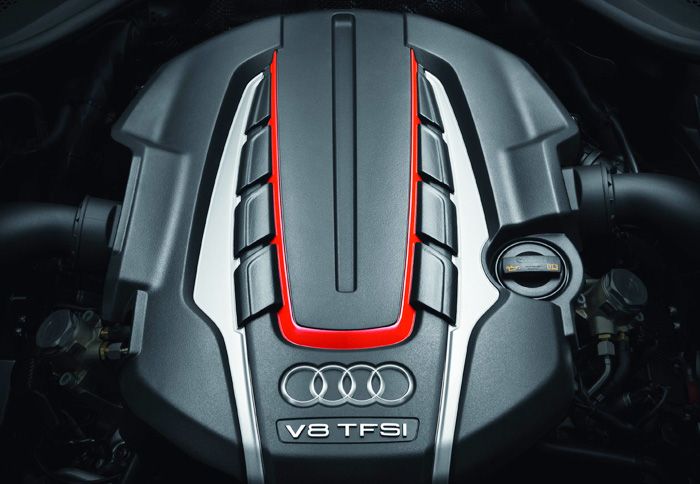 Τα S6, S7 και S8 φέρουν το νέο V8 twin-turbo TFSI μηχανικό σύνολο των 4,0 λίτρων. H απόδοσή του ποικίλει από τους 420 έως τους 520 ίππους, ενώ διαθέτε