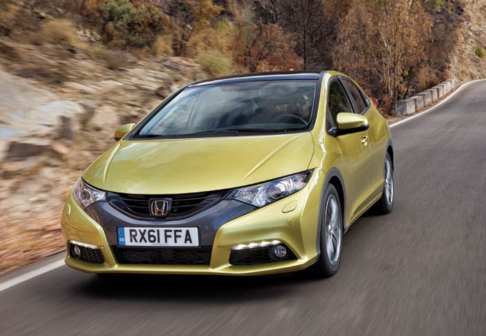 Οι βελτιώσεις στην ανάρτηση, δεν έχουν αλλάξει το σχεδιασμό της, αλλά τη σχέση μεταξύ δυναμισμού και άνεσης, προς όφελος της δεύτερης. 