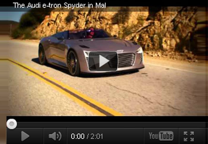 Το βίντεο δείχνει το Audi e-Tron Spyder να ταξιδεύει κάτω από τον ζεστό ήλιο της California.