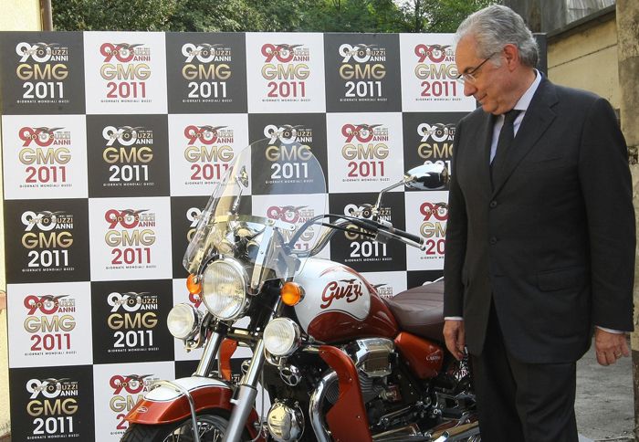 Η Moto Guzzi κατέχει 14 παγκόσμιους τίτλους ταχύτητας και 11 Τουριστικά Τρόπαια.
