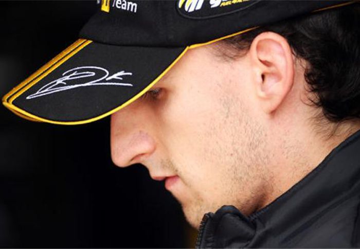Ο Robert Kubica δεν είπε ποτέ ότι δεν θα είναι σε θέση να τρέξει για την επόμενη αγωνιστική σεζόν, αλλά ότι θα είναι δύσκολο να επανέλθει για τις χειμ