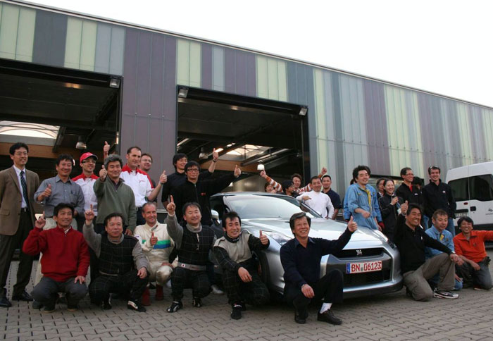 7:27.56 ήταν ο χρόνος που σημείωσε το Nissan GT-R στo Νίρμπουργκρινκ.