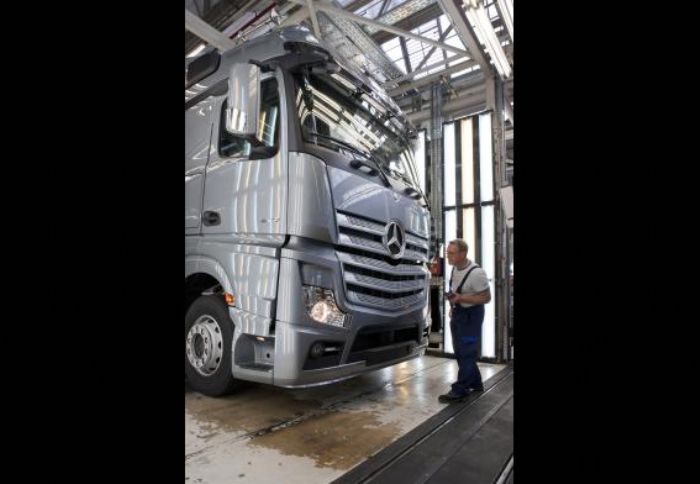 Το κόστος εξέλιξης του νέου Actros ανήλθε συνολικά στα 2 δις ευρώ!