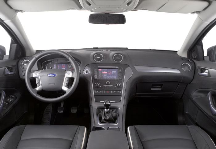 Οδηγούμε το ανανεωμένο Ford Mondeo