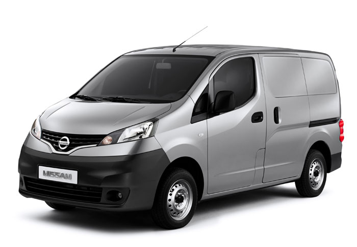 To Nissan NV200 προσφέρεται με κόστος από 13.600 ευρώ χάρη σε εκπτώσεις ύψους έως και 1.960 ευρώ από την ελληνική αντιπροσωπεία.