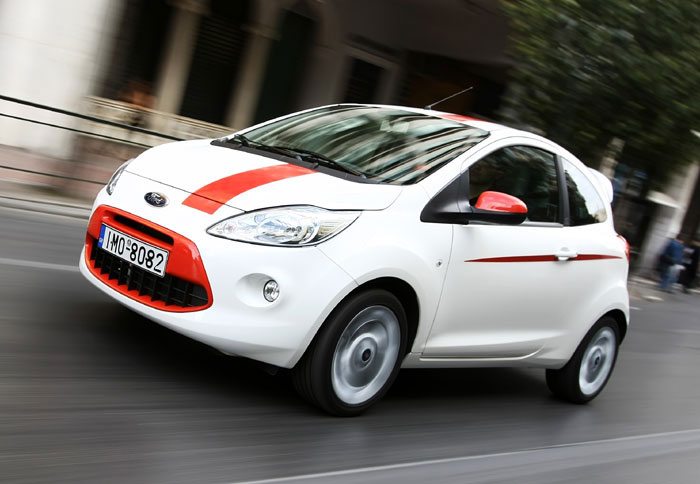 H Ford Credit γιορτάζει και κάνει δώρα...