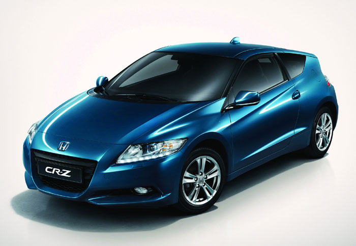 Τα νέα υβριδικά των Ford και VW είναι νορμάλ μοντέλα, ενώ Toyota και Honda επιμένουν στα ξεχωριστά. Πρέπει το διαφορετικό να ξεχωρίζει;