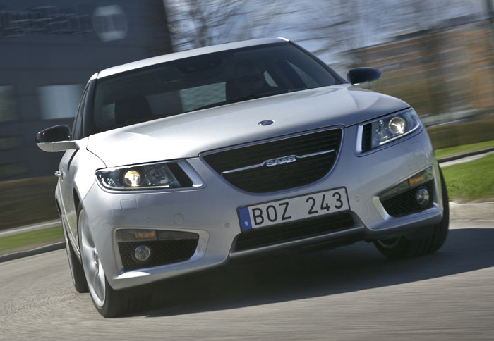Εντελώς νέο και ιδιαίτερα δυναμικό το σχήμα του Saab 9-5