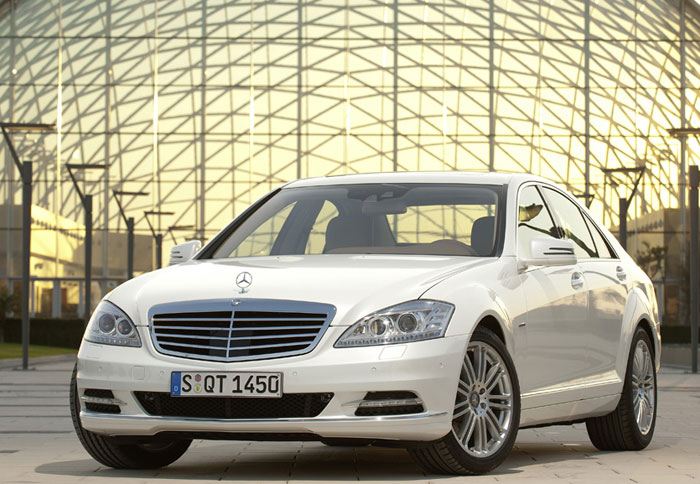 Για πρώτη φορά και υβριδική η S-Class 