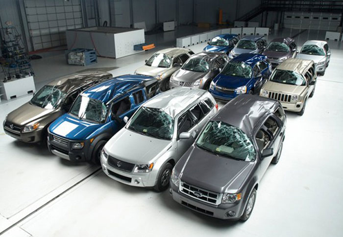 Νέοι κανονισμοί για την αντοχή των οροφών αυτοκινητών μέχρι το 2012