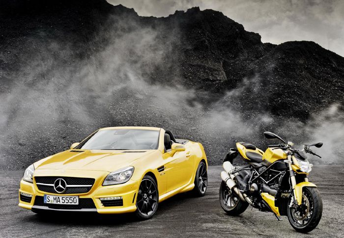 H AMG σε συνεργασία με την Ducati είχε παρουσιάσει μία ειδική έκδοση της SLK 55 AMG με την ονομασία Streetfighter Yellow.