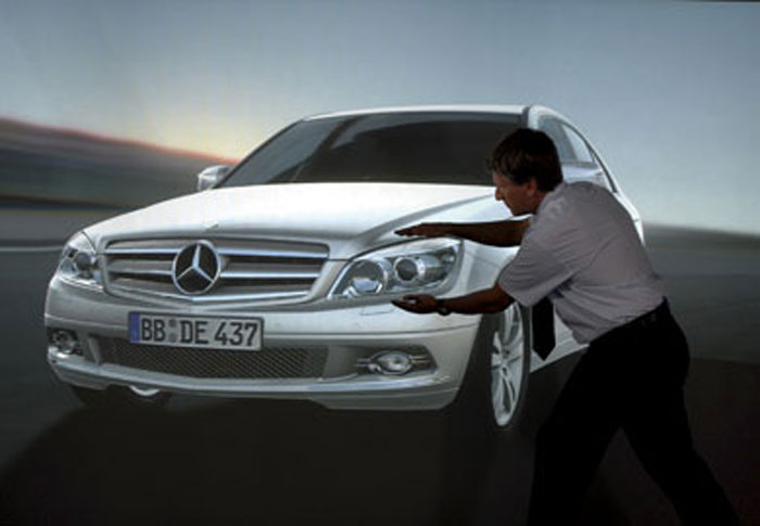 Mercedes: Σύστημα έξυπνου φωτισμού