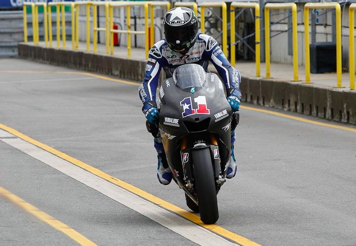 Την επέκταση της συνεργασίας τους, στα MotoGP, για έναν ακόμη χρόνο, ανακοίνωσε η εργοστασιακή ομάδα της Yamaha με την Acrapovic.
