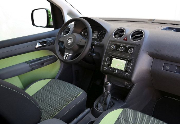 Το Cross Caddy, όπως και οι υπόλοιπες εκδόσεις του μοντέλου, είναι συνώνυμο της πρακτικότητας και της ευρυχωρίας. 
