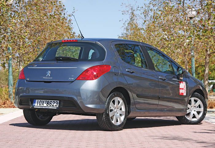 Βασικά στοιχεία του χαρακτήρα του Peugeot 308 είναι η άνεση και η ασφαλής οδική συμπεριφορά.