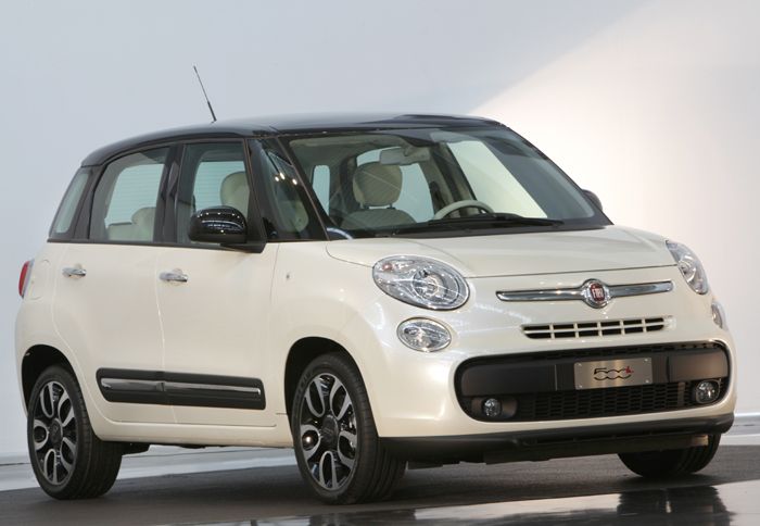 Με το εικονιζόμενο Fiat 500L το 500Χ θα μοιράζεται το ίδιο πάτωμα.