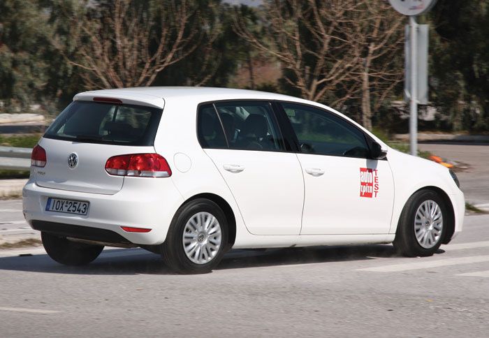 Το Golf παραμένει συντηρητικό, αλλά άκρως αναγνωρίσιμο, αναδύοντας στιβαρότητα.

