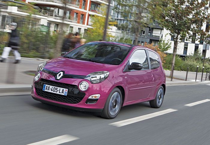Το Twingo diesel παρουσιάζει πολύ καλή απόδοση κρατώντας παράλληλα πολύ χαμηλά την κατανάλωση καυσίμου.	