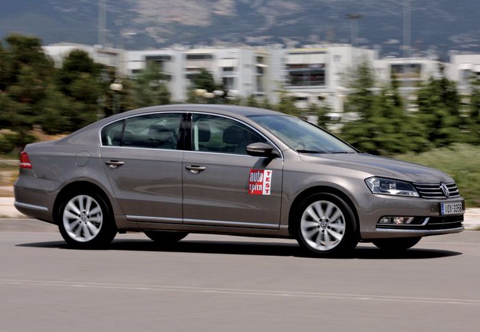 Υποδειγματική σταθερότητα και υψηλή άνεση προσφέρει στο δρόμο το μεσαίο VW.
