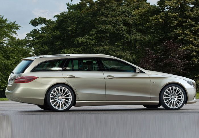 Ξεκάθαρα πιο μοντέρνες και πιο θελτικές είναι και οι γραμμές της estate εκδοχής της νέας E-Class (φωτογραφία κατασκοπείας).
