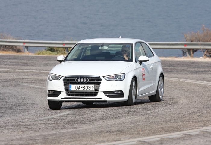 Σπορτίφ περισσότερο από ποτέ, το νέο A3 στις στροφές, με ηθελημένο άφημα του γκαζιού και το ESP off, θα υπερστρέψει άκρως προοδευτικά και πλήρως ελεγχ