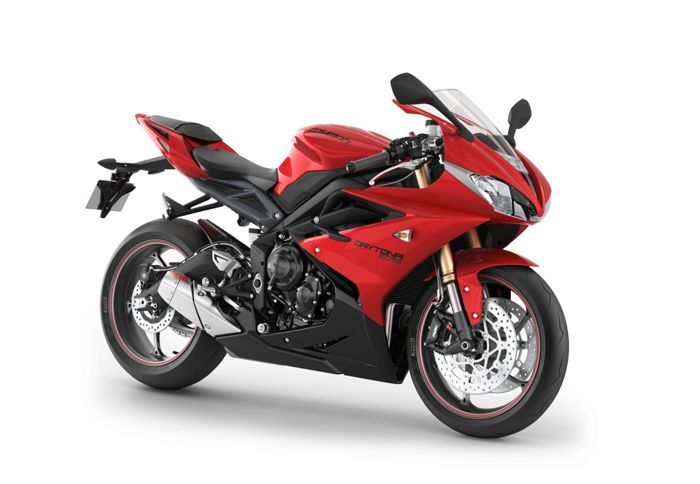 Το Daytona 675 απέκτησε νέο και ισχυρότερο κινητήρα, καθώς και ελαφρύτερο και πιο άκαμπτο πλαίσιο, μεταξύ άλλων.