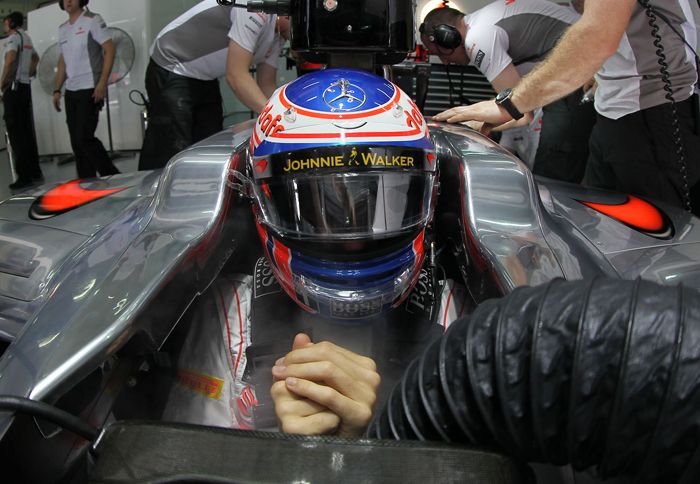 Ο Jenson Button βρισκόταν καθόλη τη διάρκεια της ημέρας μέσα στους πρώτους.
