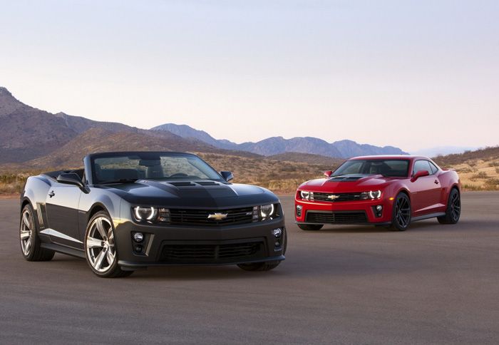 Τόσο η Coupe, όσο και η Convertible έκδοση εφοδιάζονται με έναν 6,2 λτ. υπερτροφοδοτούμενο κινητήρα των 580 ίππων.