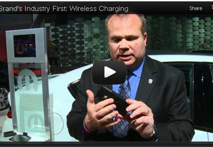 Με 153 ευρώ επιπλέον, το νέο Dodge Dart διαθέτει και ένα νέο σύστημα φόρτισης κινητών τηλεφώνων και συσκευών.