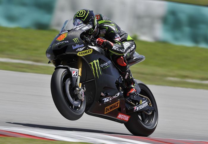 Ο Andrea Dovizioso έδειξε ότι η Μ1 του μπορεί να περάσει μπροστά από τις μοτοσικλέτες του εργοστασίου της Yamaha.
