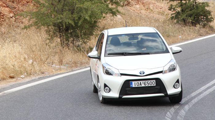 Τo Yaris HSD παραμένει άνετο και ασφαλές σε κάθε περίπτωση, με το «ταλέντο» του να ξεδιπλώνεται στην κίνηση εντός πόλης. 