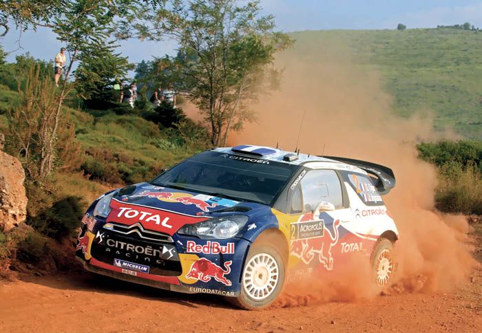 Σεπτέμβριος: Στο WRC, το πρωτάθλημα έχει πάρει φωτιά, καθώς όλοι οι οδηγοί των εργοστασιακών ομάδων ισοβαθμούν στην κορυφή.