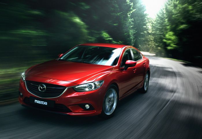 Το sedan των 4,86 μέτρων θα κυκλοφορήσει, καταρχήν στη ρωσική αγορά, με δύο βενζινοκινητήρες, χωρητικότητας 2 και 2,5 λίτρων.